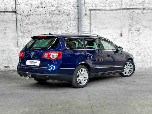 Volkswagen passat variant 3.2 v6 highl. bns 4m 250pk 2007, 79-xf-vs - afbeelding 2 van  41