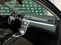 Volkswagen passat variant 3.2 v6 highl. bns 4m 250pk 2007, 79-xf-vs - afbeelding 28 van  41