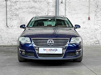 Volkswagen passat variant 3.2 v6 highl. bns 4m 250pk 2007, 79-xf-vs - afbeelding 37 van  41