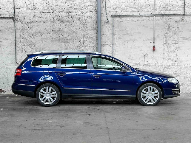 Volkswagen passat variant 3.2 v6 highl. bns 4m 250pk 2007, 79-xf-vs - afbeelding 41 van  41