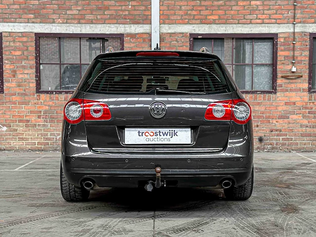 Volkswagen passat variant 3.2 v6 highline 4m r32 250pk 2009, 89-hng-2 - afbeelding 3 van  41