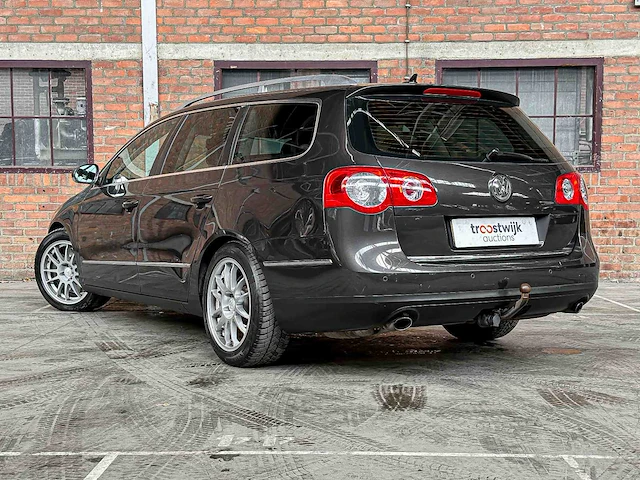 Volkswagen passat variant 3.2 v6 highline 4m r32 250pk 2009, 89-hng-2 - afbeelding 5 van  41