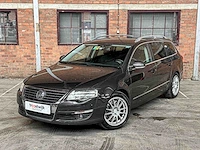 Volkswagen passat variant 3.2 v6 highline 4m r32 250pk 2009, 89-hng-2 - afbeelding 12 van  41