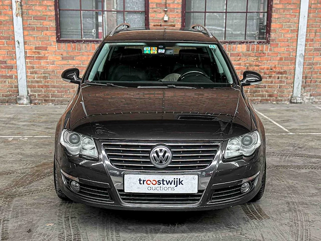 Volkswagen passat variant 3.2 v6 highline 4m r32 250pk 2009, 89-hng-2 - afbeelding 34 van  41