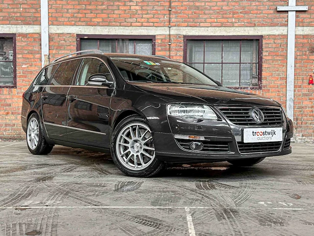Volkswagen passat variant 3.2 v6 highline 4m r32 250pk 2009, 89-hng-2 - afbeelding 37 van  41