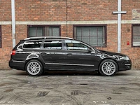Volkswagen passat variant 3.2 v6 highline 4m r32 250pk 2009, 89-hng-2 - afbeelding 39 van  41