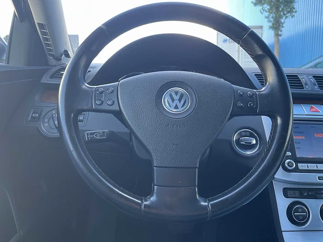 Volkswagen passat variant 3.2 v6 highline 4motion 2007 | 93-xb-kr - afbeelding 4 van  28
