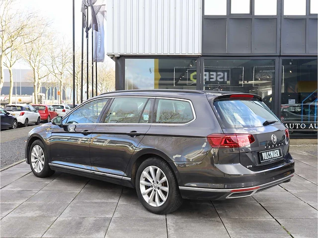 Volkswagen passat variant gte 1.4 tsi phev 218pk automaat 2020 - afbeelding 23 van  31