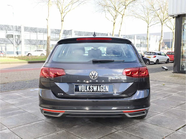 Volkswagen passat variant gte 1.4 tsi phev 218pk automaat 2020 - afbeelding 26 van  31