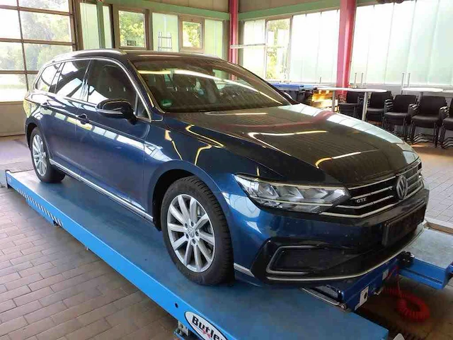 Volkswagen passat variant gte 1.4 tsi phev 218pk automaat 2020 - afbeelding 13 van  19