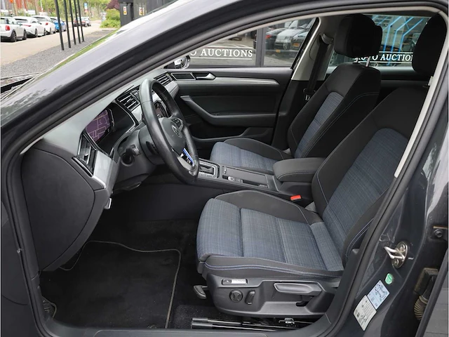 Volkswagen passat variant gte 1.4 tsi phev 218pk automaat 2020 - afbeelding 3 van  38