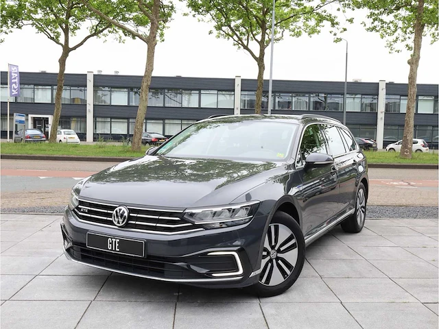 Volkswagen passat variant gte 1.4 tsi phev 218pk automaat 2020 - afbeelding 1 van  38
