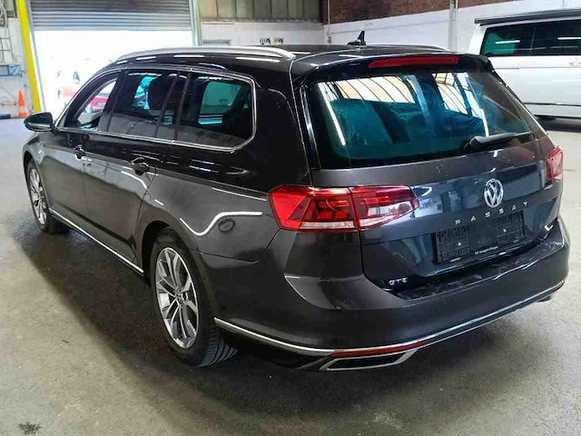Volkswagen passat variant gte 1.4 tsi phev 218pk automaat 2020 - afbeelding 14 van  18