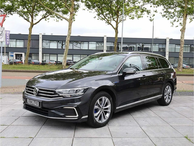 Volkswagen passat variant gte 1.4 tsi phev 218pk automaat 2020 - afbeelding 2 van  40