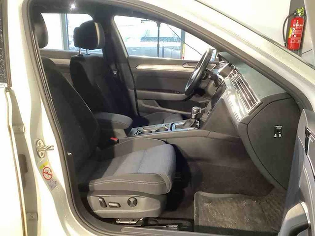 Volkswagen passat variant gte 1.4 tsi phev 218pk automaat 2020 - afbeelding 8 van  18