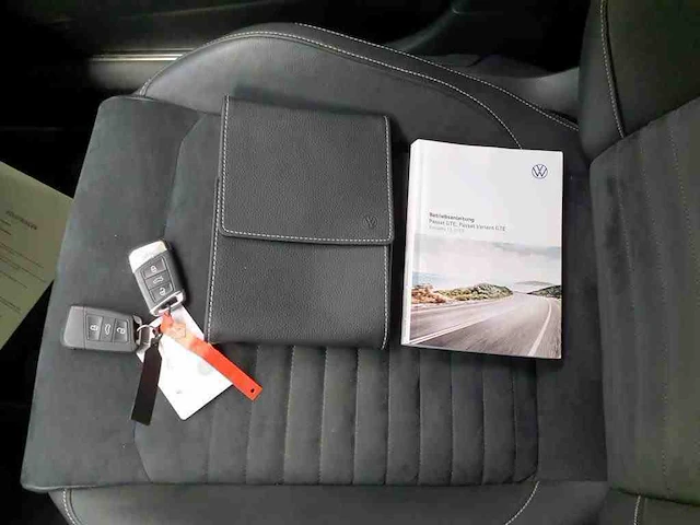 Volkswagen passat variant gte 1.4 tsi phev 218pk automaat 2020 - afbeelding 11 van  16