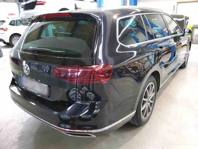 Volkswagen passat variant gte 1.4 tsi phev 218pk automaat 2020 - afbeelding 11 van  18