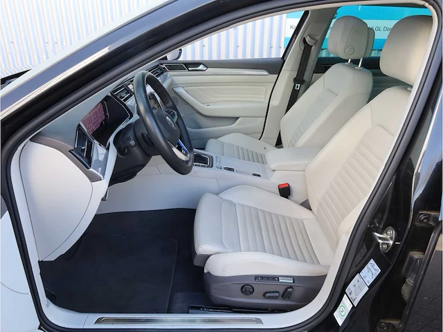 Volkswagen passat variant gte 1.4 tsi phev 218pk automaat 2020 - afbeelding 4 van  49