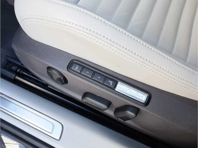 Volkswagen passat variant gte 1.4 tsi phev 218pk automaat 2020 - afbeelding 22 van  49