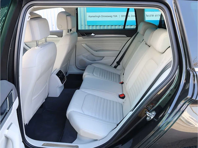 Volkswagen passat variant gte 1.4 tsi phev 218pk automaat 2020 - afbeelding 33 van  49