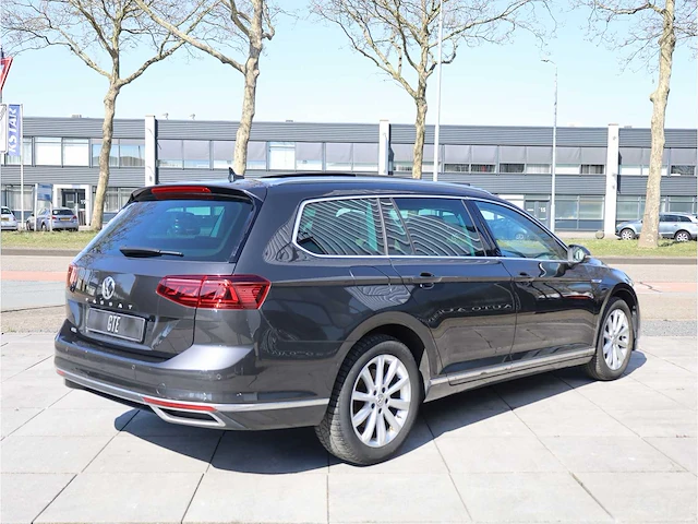 Volkswagen passat variant gte 1.4 tsi phev 218pk automaat 2020 - afbeelding 45 van  49