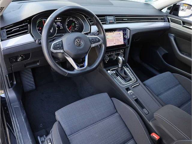 Volkswagen passat variant gte 1.4 tsi phev 218pk automaat 2020 - afbeelding 2 van  34