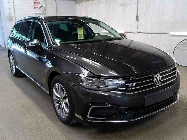 Volkswagen passat variant gte 1.4 tsi phev 218pk automaat 2020 - afbeelding 13 van  18