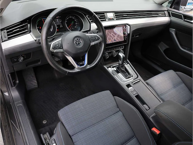 Volkswagen passat variant gte 1.4 tsi phev 218pk automaat 2020 - afbeelding 3 van  40