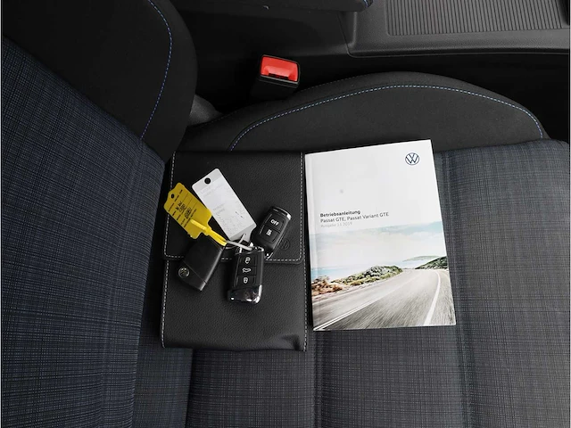 Volkswagen passat variant gte 1.4 tsi phev 218pk automaat 2020 - afbeelding 21 van  40