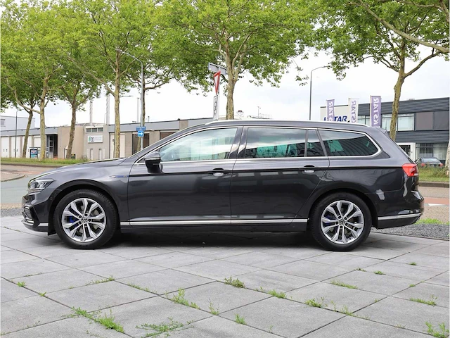 Volkswagen passat variant gte 1.4 tsi phev 218pk automaat 2020 - afbeelding 12 van  40