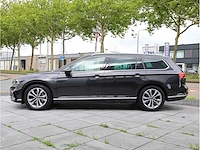 Volkswagen passat variant gte 1.4 tsi phev 218pk automaat 2020 - afbeelding 12 van  40