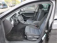 Volkswagen passat variant gte 1.4 tsi phev 218pk automaat 2021 panodak camera massage stoel&stuurverwarming - afbeelding 4 van  33