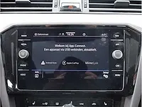 Volkswagen passat variant gte 1.4 tsi phev 218pk automaat 2021 panodak camera massage stoel&stuurverwarming - afbeelding 17 van  33