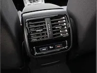 Volkswagen passat variant gte 1.4 tsi phev 218pk automaat 2021 panodak camera massage stoel&stuurverwarming - afbeelding 19 van  33
