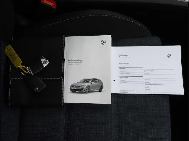 Volkswagen passat variant gte 1.4 tsi phev 218pk automaat 2021 panodak camera massage stoel&stuurverwarming - afbeelding 22 van  33