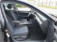 Volkswagen passat variant gte 1.4 tsi phev 218pk automaat 2021 panodak camera massage stoel&stuurverwarming - afbeelding 25 van  33