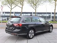Volkswagen passat variant gte 1.4 tsi phev 218pk automaat 2021 panodak camera massage stoel&stuurverwarming - afbeelding 29 van  33