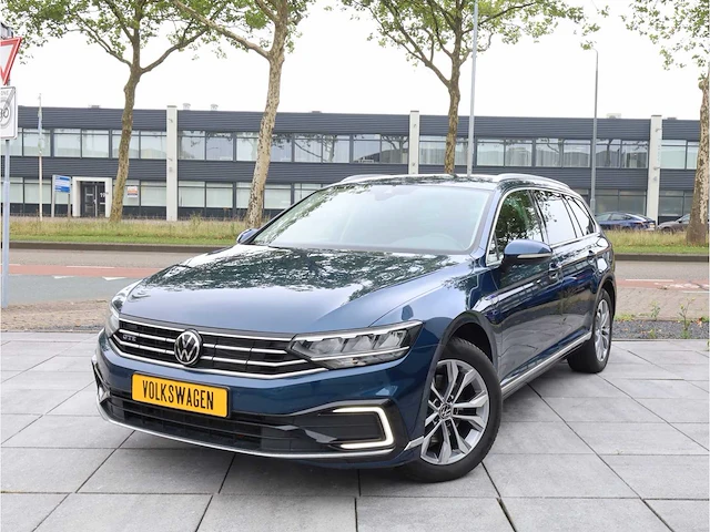 Volkswagen passat variant gte 1.4 tsi phev 218pk automaat 2021 - afbeelding 1 van  33