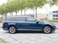 Volkswagen passat variant gte 1.4 tsi phev 218pk automaat 2021 - afbeelding 30 van  33