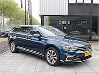 Volkswagen passat variant gte 1.4 tsi phev 218pk automaat 2021 - afbeelding 31 van  33