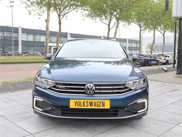 Volkswagen passat variant gte 1.4 tsi phev 218pk automaat 2021 - afbeelding 32 van  33