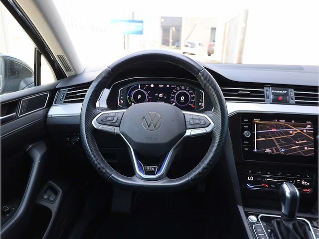Volkswagen passat variant gte 1.4 tsi phev 218pk automaat 2021 - afbeelding 16 van  43
