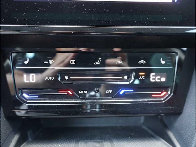 Volkswagen passat variant gte 1.4 tsi phev 218pk automaat 2021 - afbeelding 27 van  43