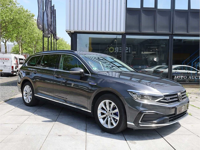 Volkswagen passat variant gte 1.4 tsi phev 218pk automaat 2021 - afbeelding 41 van  43