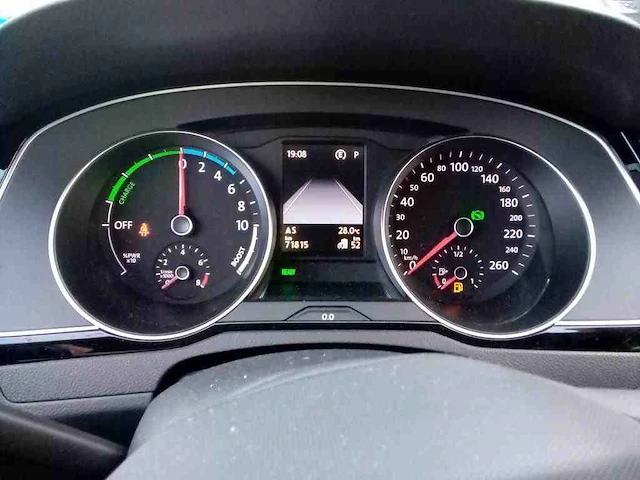Volkswagen passat variant gte 1.4 tsi phev 218pk automaat 2021 - afbeelding 14 van  15