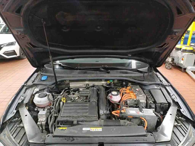 Volkswagen passat variant gte 1.4 tsi phev 218pk automaat 2021 - afbeelding 19 van  19