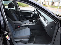 Volkswagen passat variant gte 1.4 tsi phev 218pk automaat 2021 - afbeelding 36 van  43