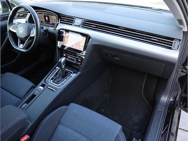 Volkswagen passat variant gte 1.4 tsi phev 218pk automaat 2021 - afbeelding 6 van  41