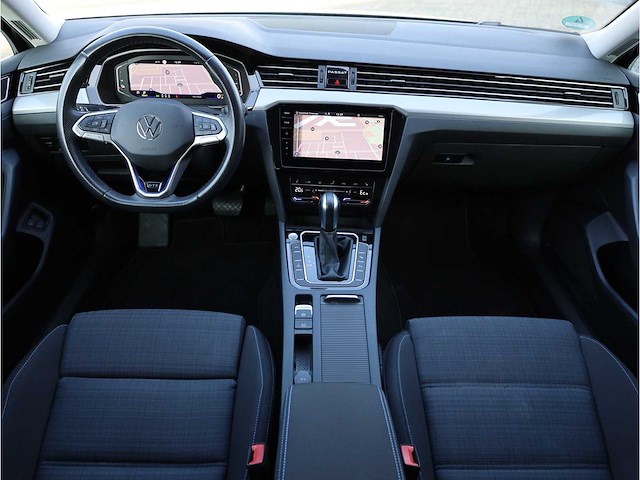 Volkswagen passat variant gte 1.4 tsi phev 218pk automaat 2021 - afbeelding 7 van  41