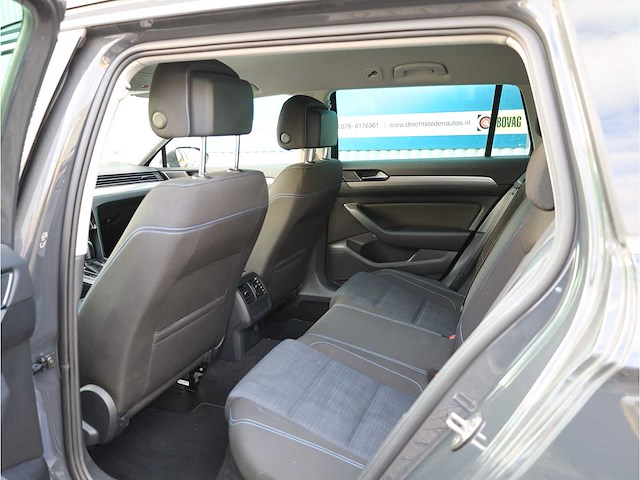 Volkswagen passat variant gte 1.4 tsi phev 218pk automaat 2021 - afbeelding 21 van  33